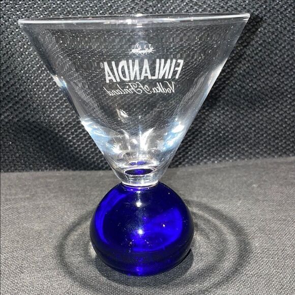 Finlandia Vodka Martini Glass with Blue Base - Picture 4 of 6